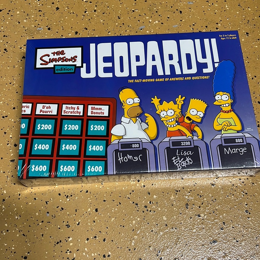 Brand New *Rare Find* Simpsons Jeopardy Board Game